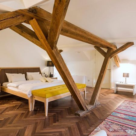 Hotel Gradska Τσέτινιε Εξωτερικό φωτογραφία