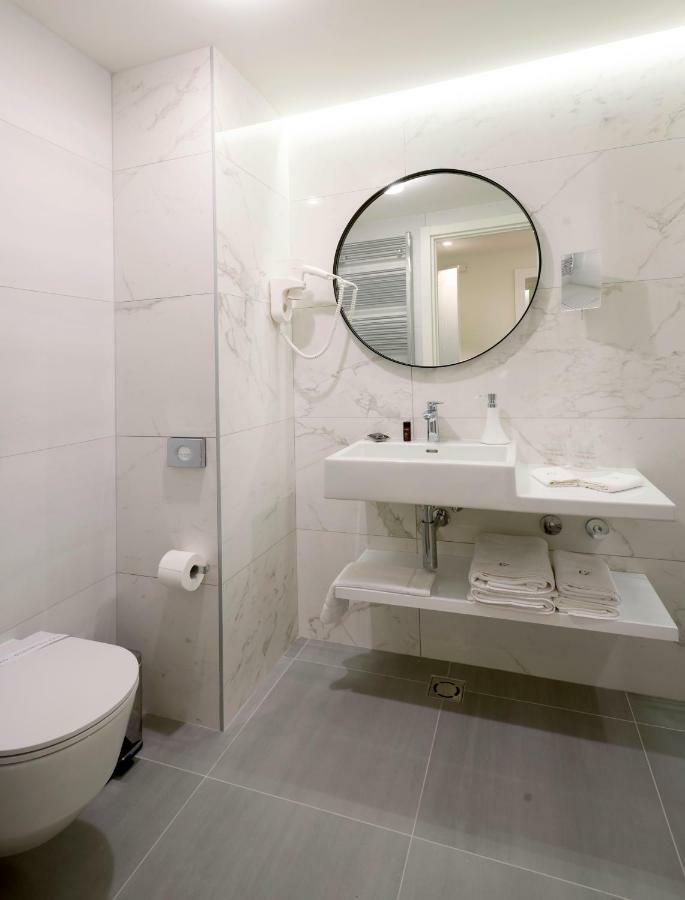 Hotel Gradska Τσέτινιε Εξωτερικό φωτογραφία