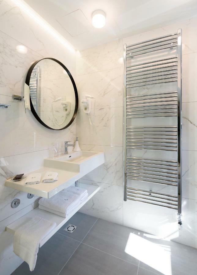 Hotel Gradska Τσέτινιε Εξωτερικό φωτογραφία