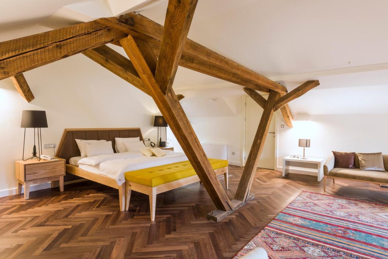 Hotel Gradska Τσέτινιε Εξωτερικό φωτογραφία